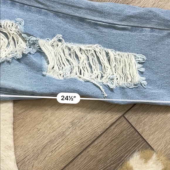 Princess Polly straight leg distressed mom jeans - Picture 5 of 5